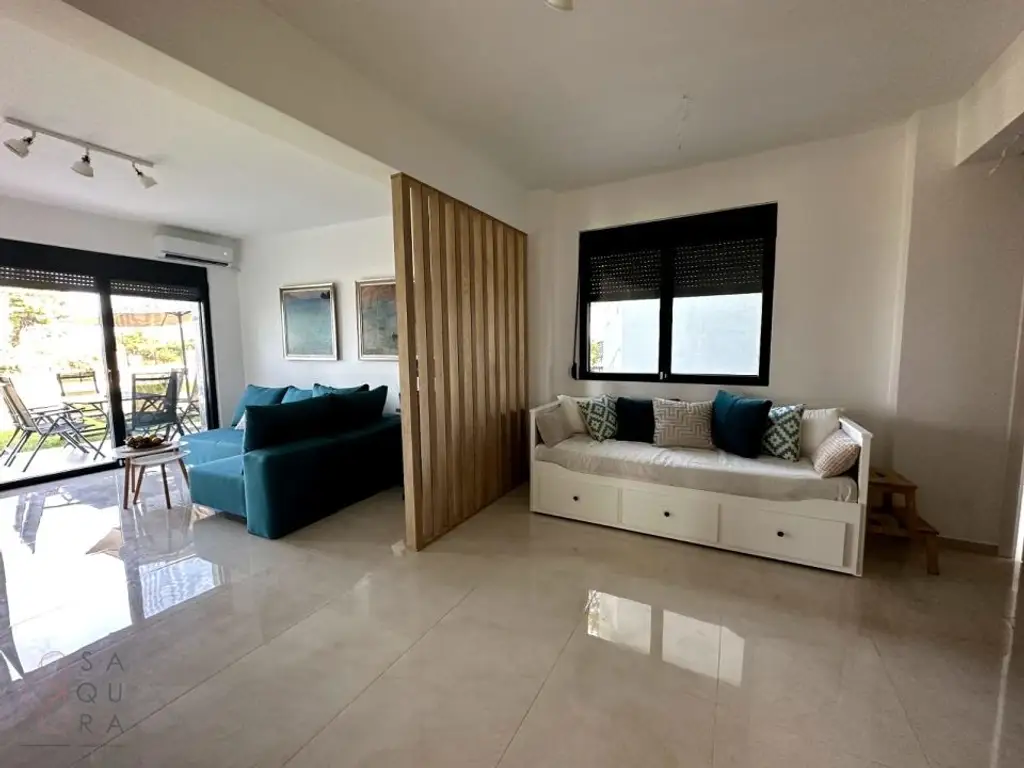 Mediterranes Luxusleben mit Meerblick – Dreistöckiges Haus mit hohem Renditepotenzial