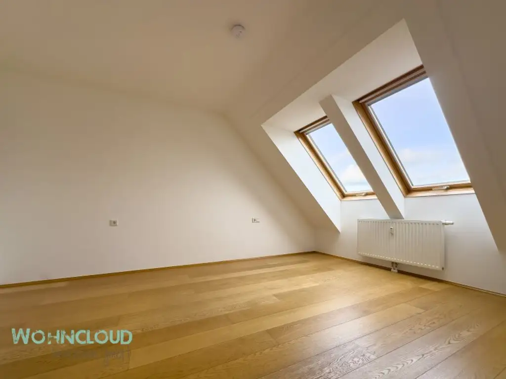 GLÜCKSRAUSCH IM DACHGESCHOSS