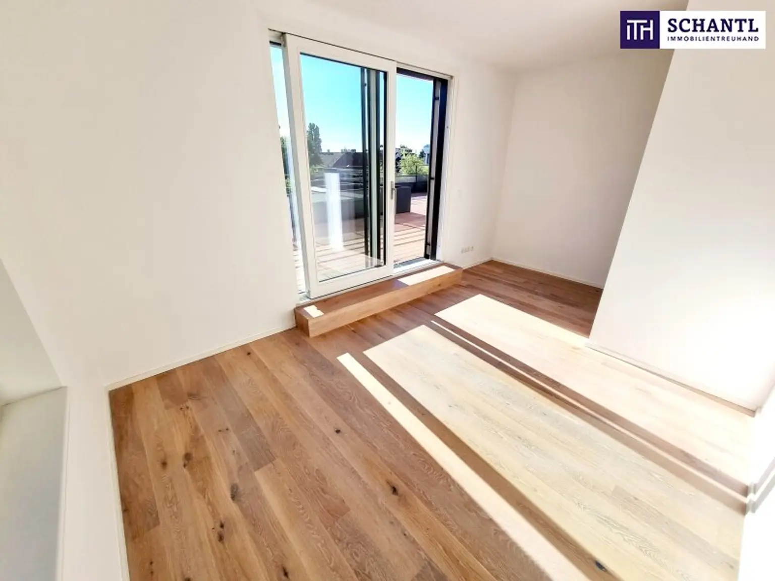 Döbling Deluxe! Viel Ruhe, Raum und eine Riesenterrasse mit Blick ins Grüne! Großzügige 4 Zimmer + Absolut beste Infrastruktur + Straßenbahn vor der Türe! Ihr Neubau-Paradies!
