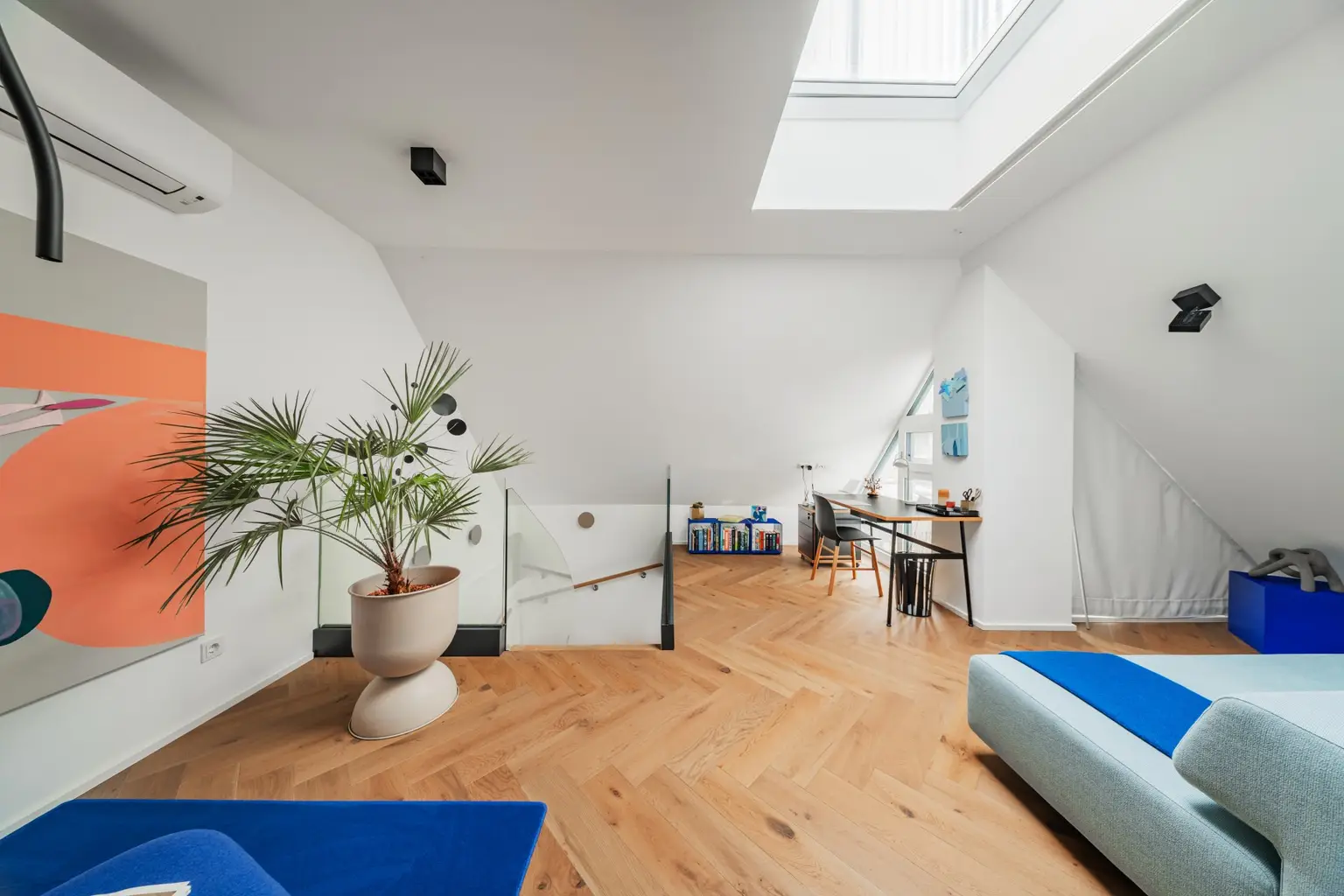 Exklusives Maisonette-Apartment; Modernes Wohnen auf zwei Ebenen