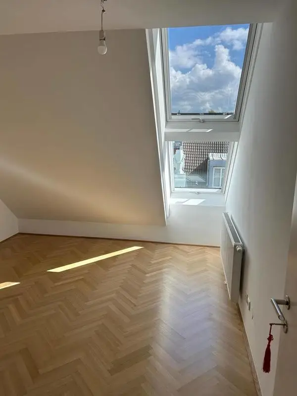 Dachgeschoßwohnung mit atemberaubendem Ausblick