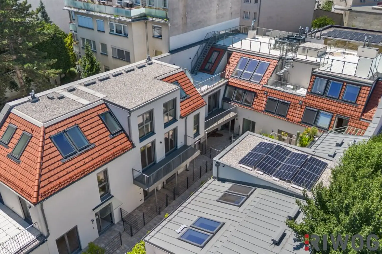 Eckreihenhaus mit wunderschönen Garten und hochwertiger Ausstattung