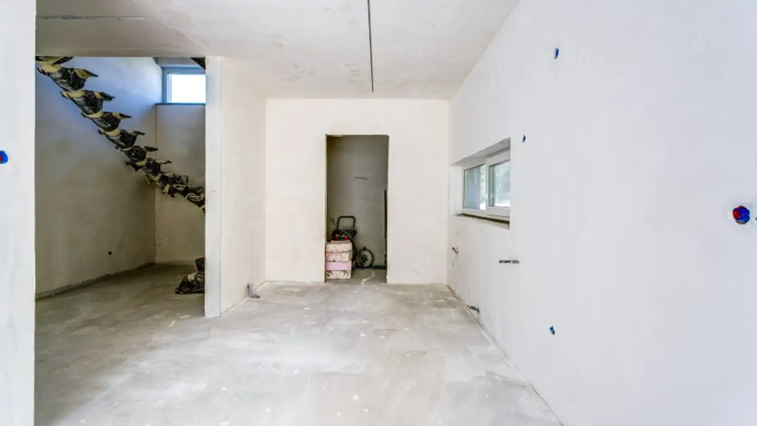 Ruhe, Design & Freiraum – Ihr neues Zuhause in Weikendorf. Belags- oder Schlüsselfertig!