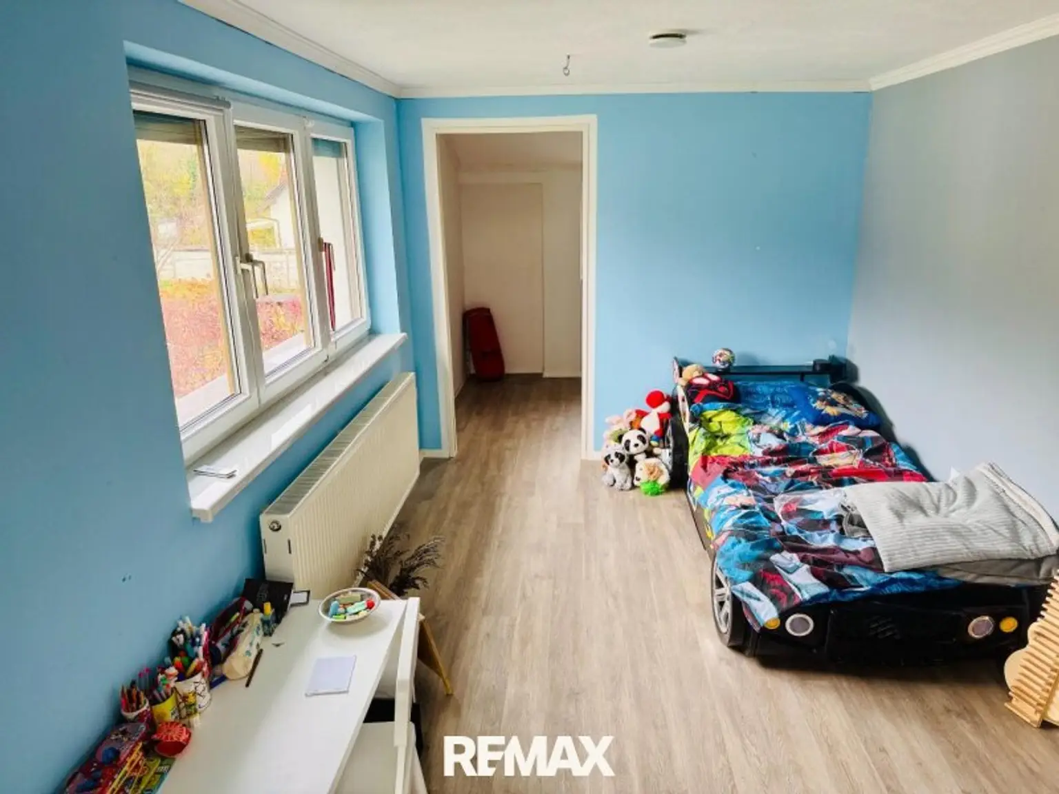 Zimmer mit begehbarer Garderobe