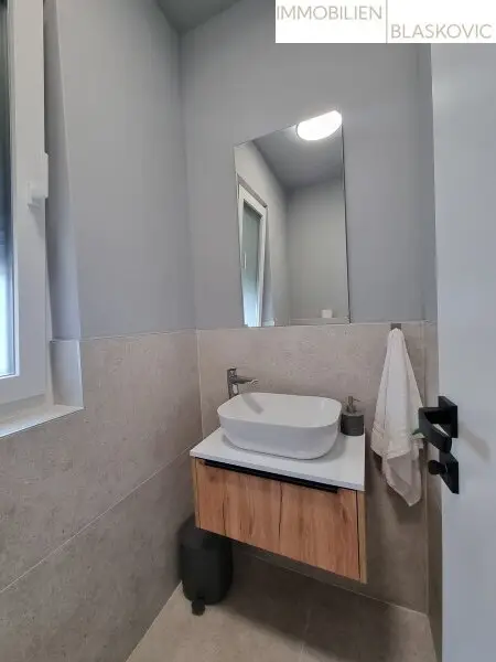 Maisonette-Wohnung mit Swimmingpool