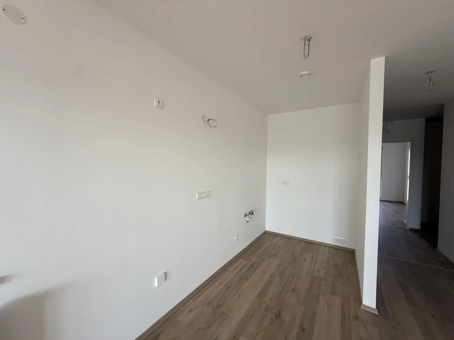 Haus_1_Top_16_Küchenbereich