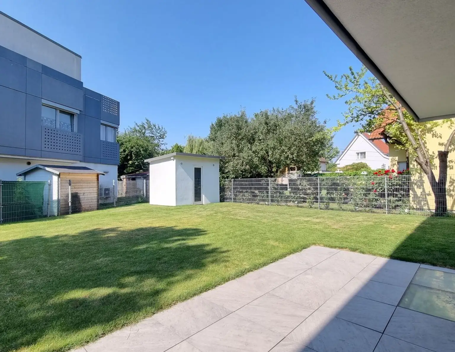 GROSSZÜGIGES FAMILIENHAUS NAHE DEM DONAUPARK/ VIC