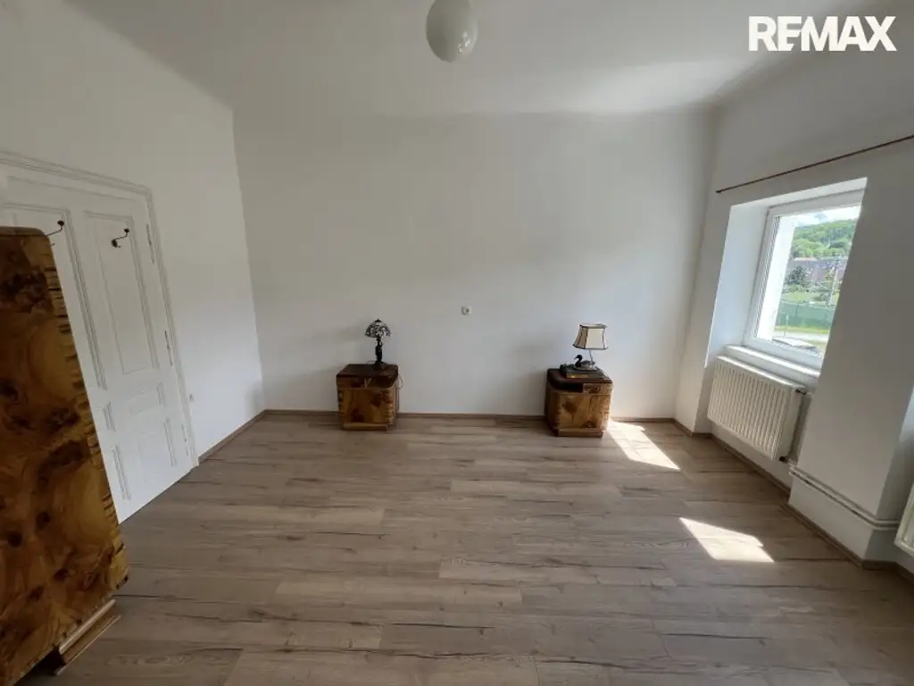 Schlossblick! Charmantes Einfamilienhaus in Gloggnitz am Silbersberg!!