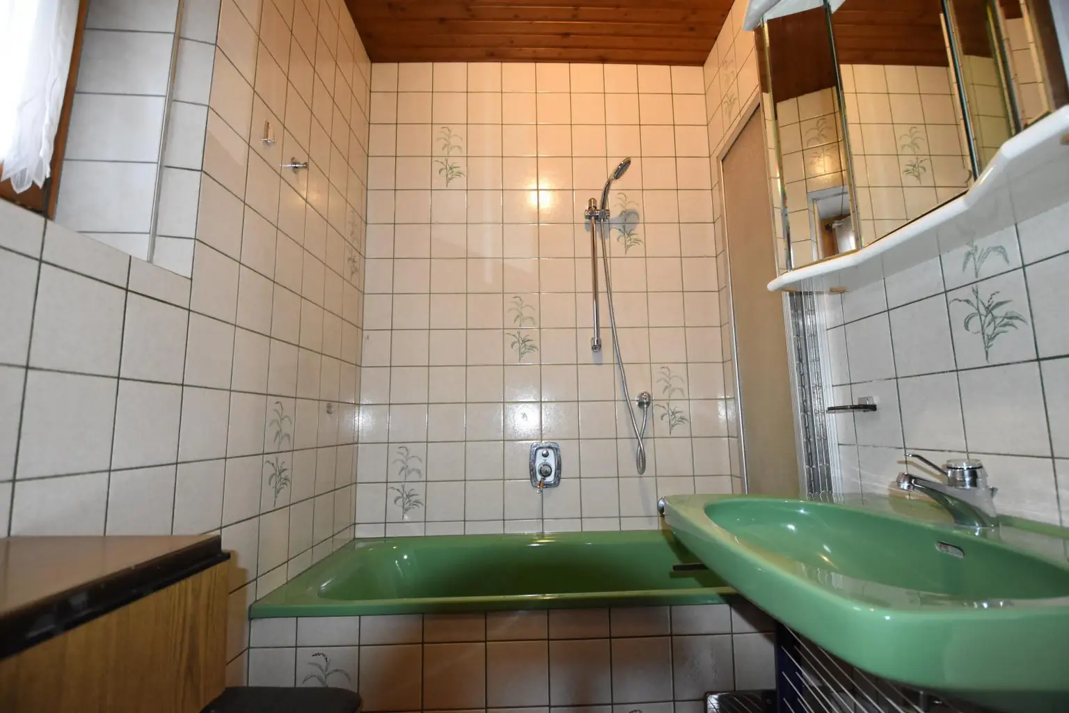 Badezimmer EG