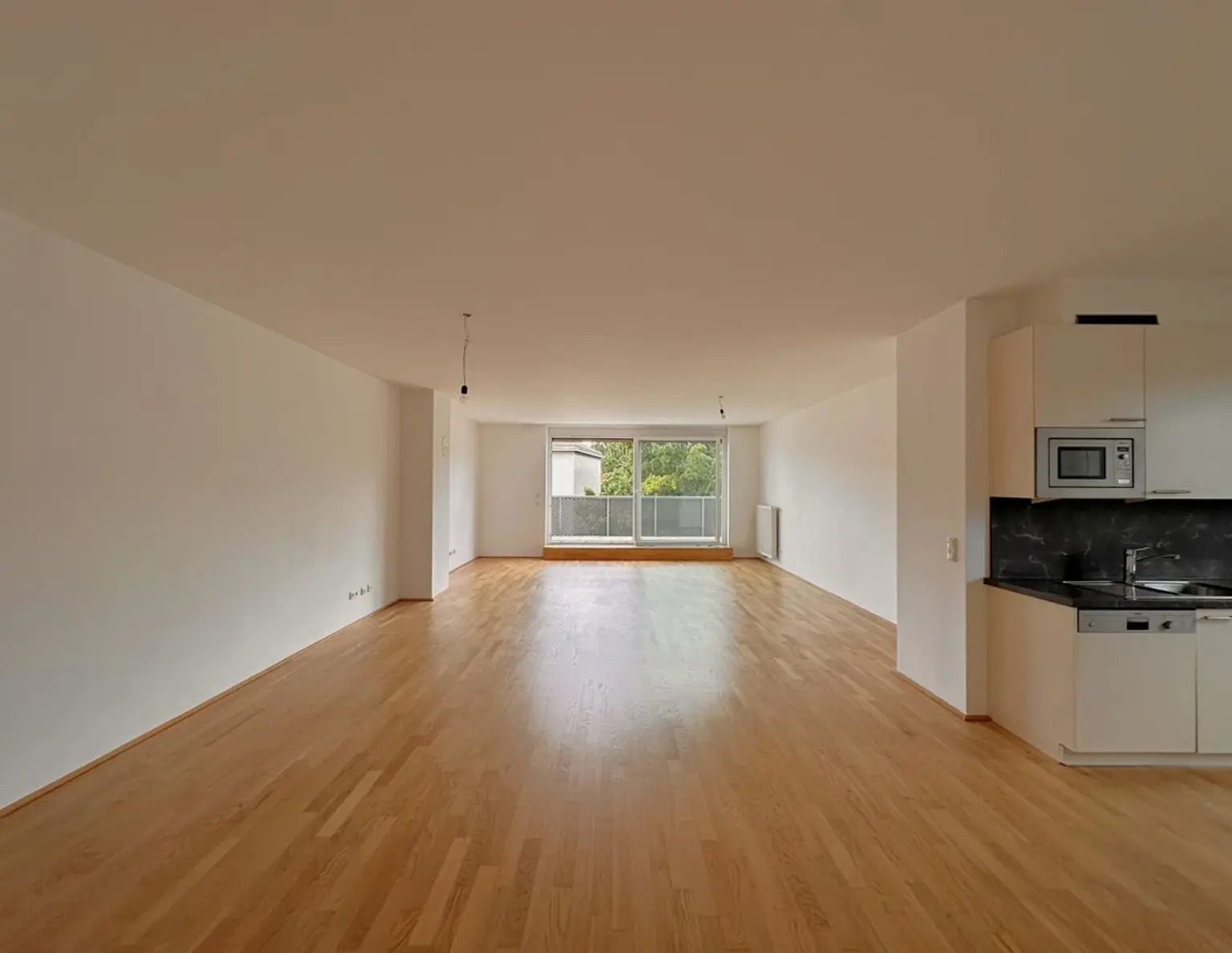 Exklusive Neubauwohnung mit Balkon