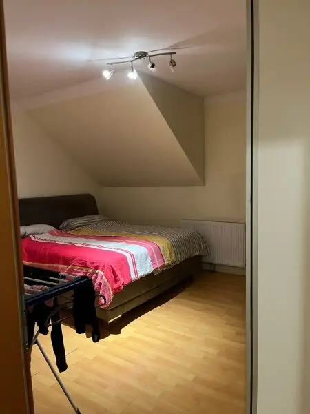 +Einzigartiges Einfamilienhaus mit Nebengebäude in Enzesfeld-Lindabrunn+