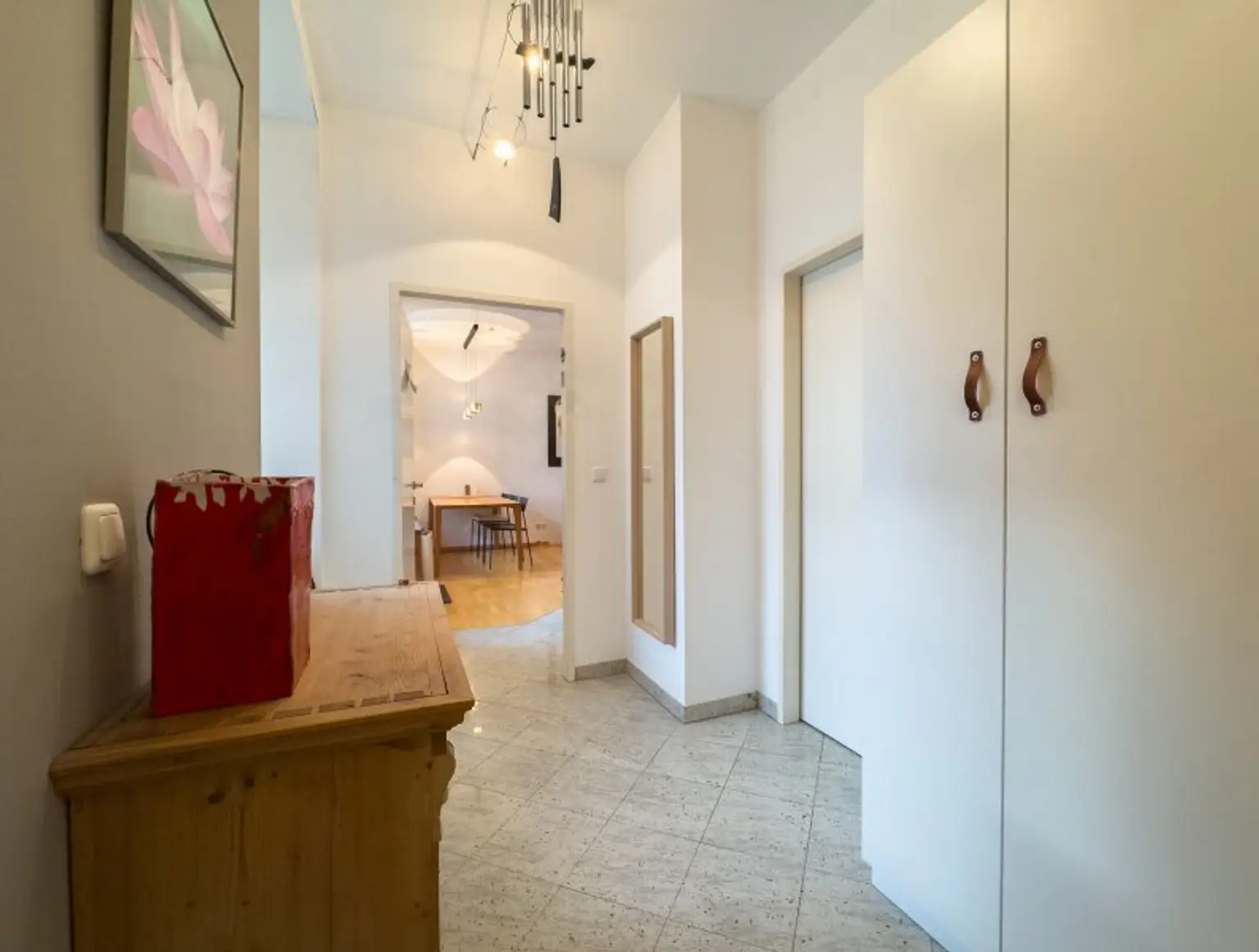 MODERNER ALTBAU - 3 Zimmer - 3. Liftstock