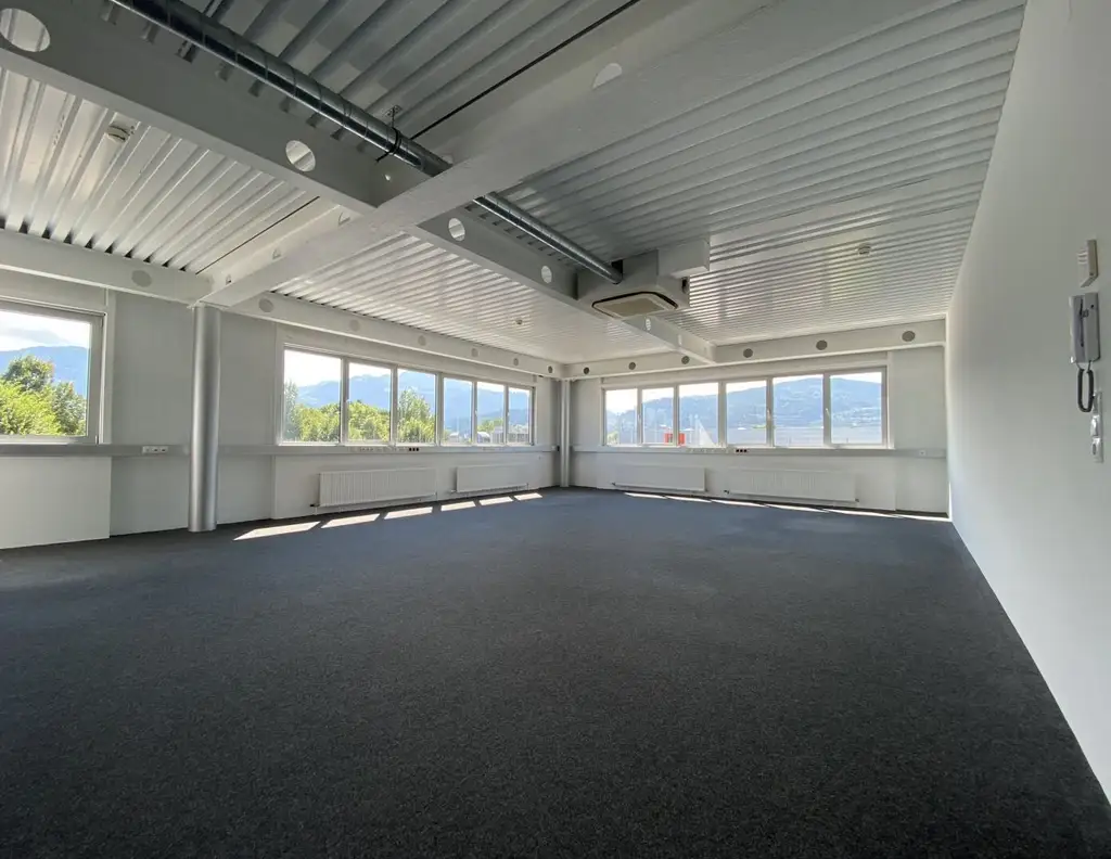 Büro/Praxis in Rankweil - Top Lage, Klimaanlage, Aufzug & Parkplatz!