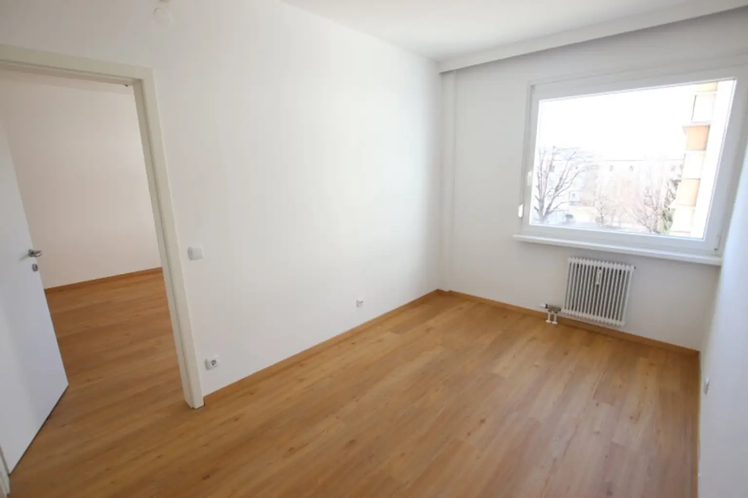 Schöne sanierte 2 Zimmer Wohnung mit Loggia in Waidmannsdorf - Lodengasse
