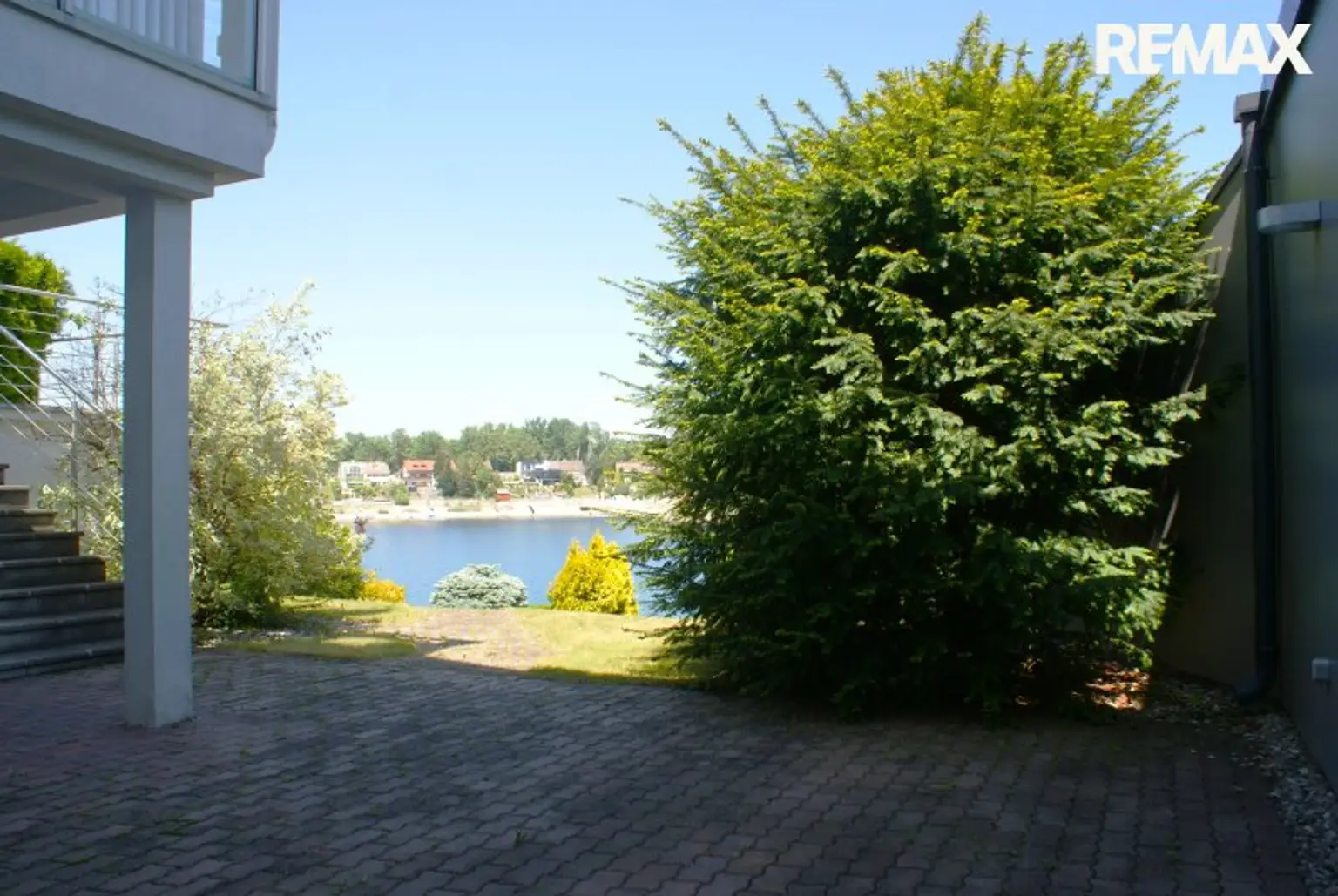 200m² Wohnfläche mit privatem Seezugang auf Pachtgrund in Neudörfl!