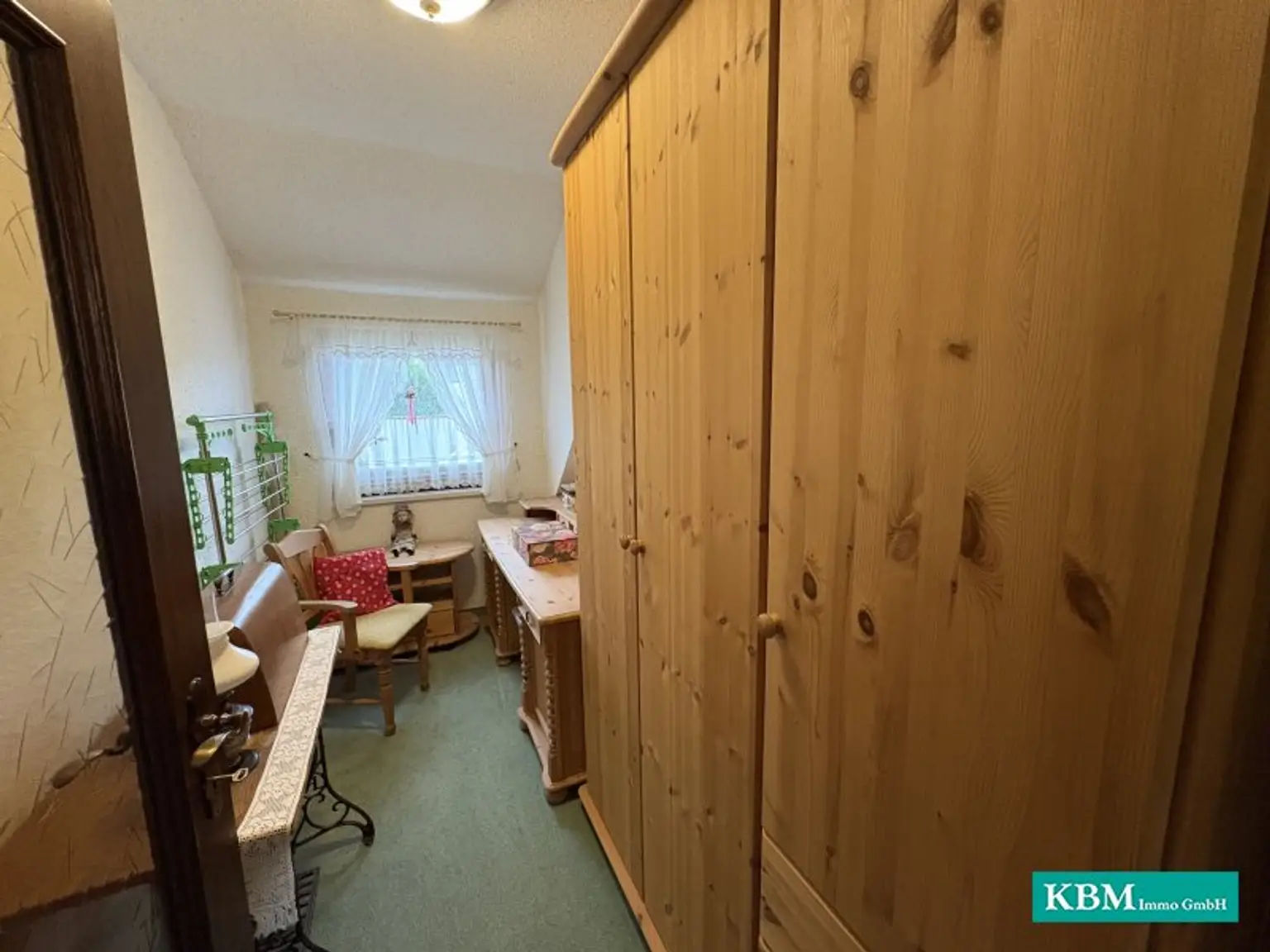 Gepflegtes Haus mit Terrasse in ruhiger Siedlungslage