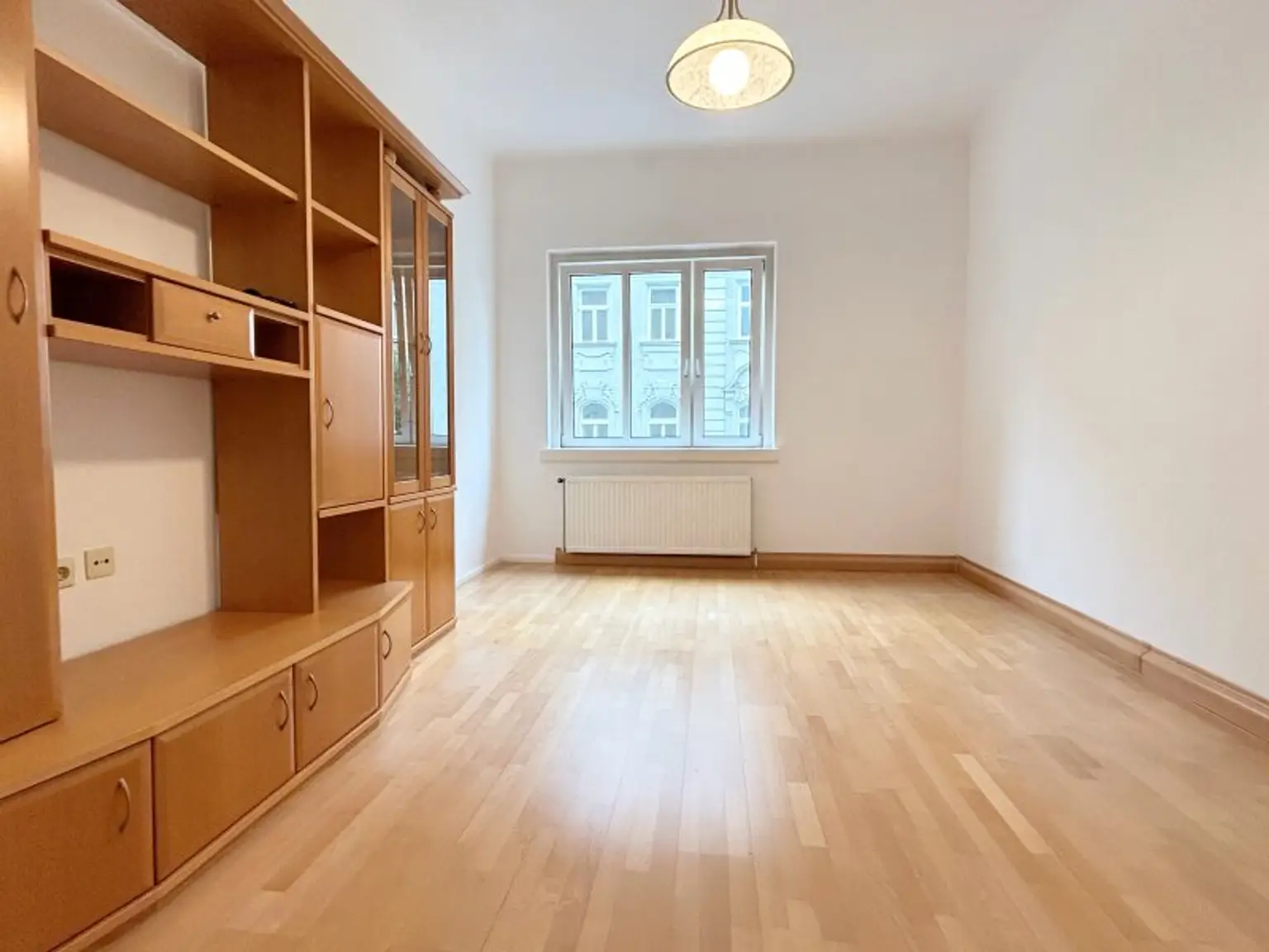 Ihr neues Zuhause in Wien für nur € 230.000,- – Gepflegte 2-Zimmer-Wohnung in 1120 WIEN!