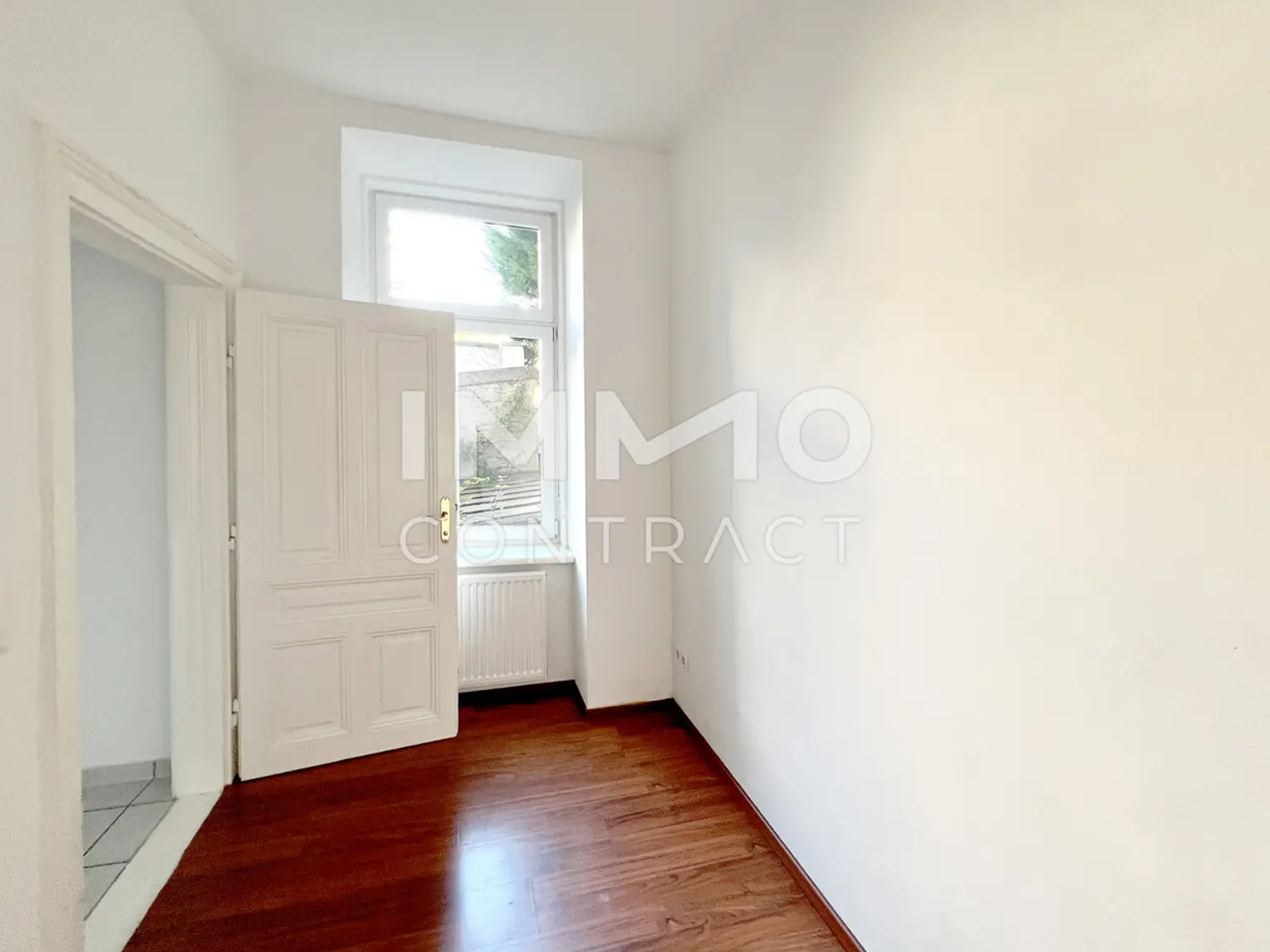 18.Wien, gediegener 104qm- 3Zi-Altbau in bevorzugter Lage mit Lift