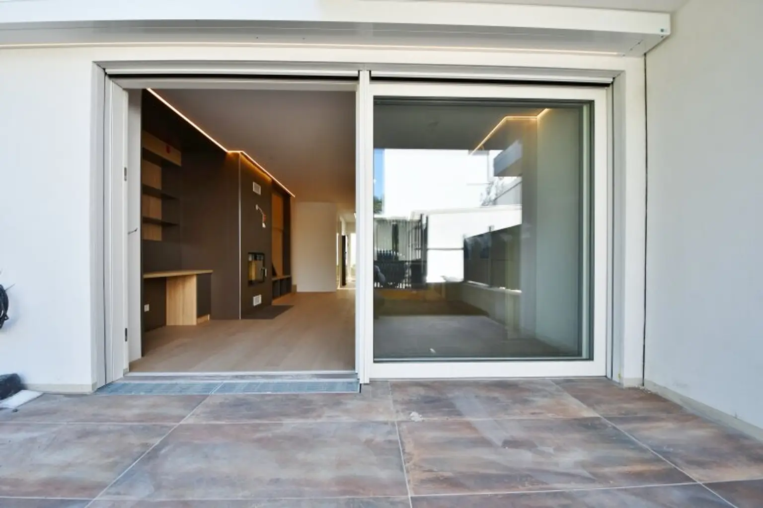 THE UNIQUE SIX HORIZON RESIDENCES