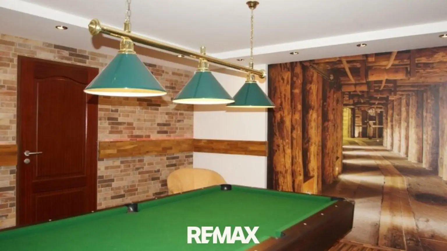 16 Billiardzimmer EFH 2000