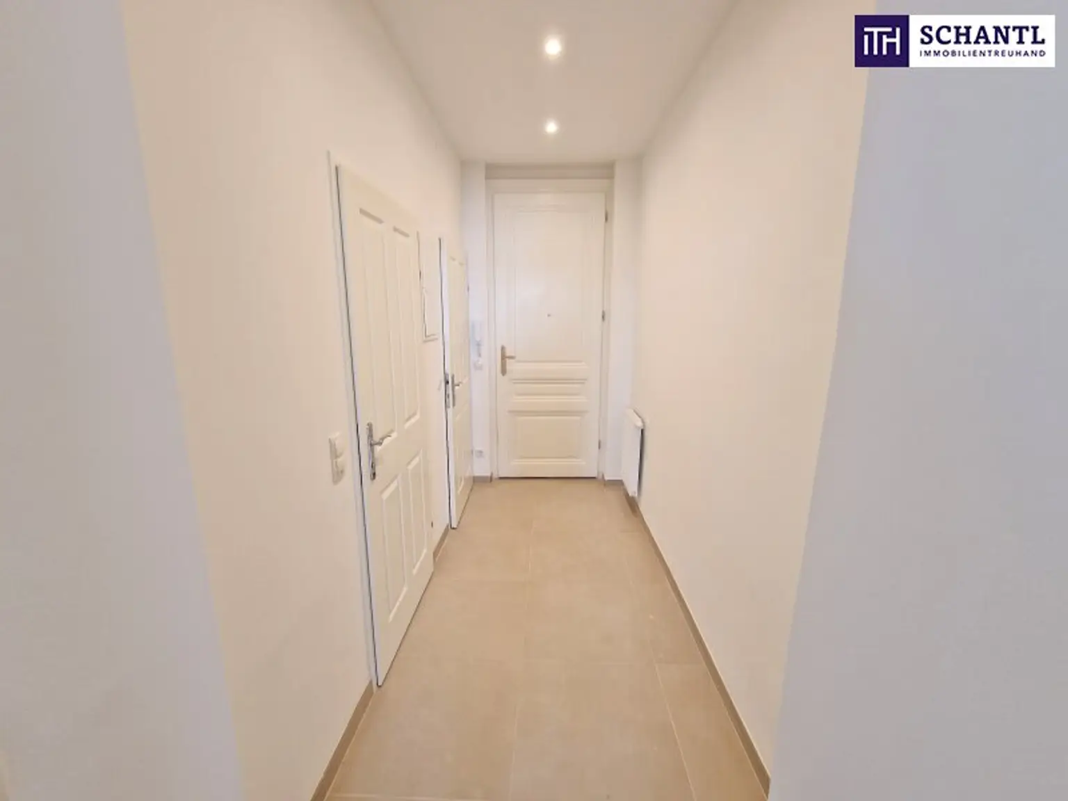 Wohnen mit Flair: Sanierte 2-Zimmer-Altbauwohnung mit hochwertiger Ausstattung, barrierefreiem Zugang und idealer Anbindung ins Stadtzentrum *** Überzeugen Sie sich selbst!