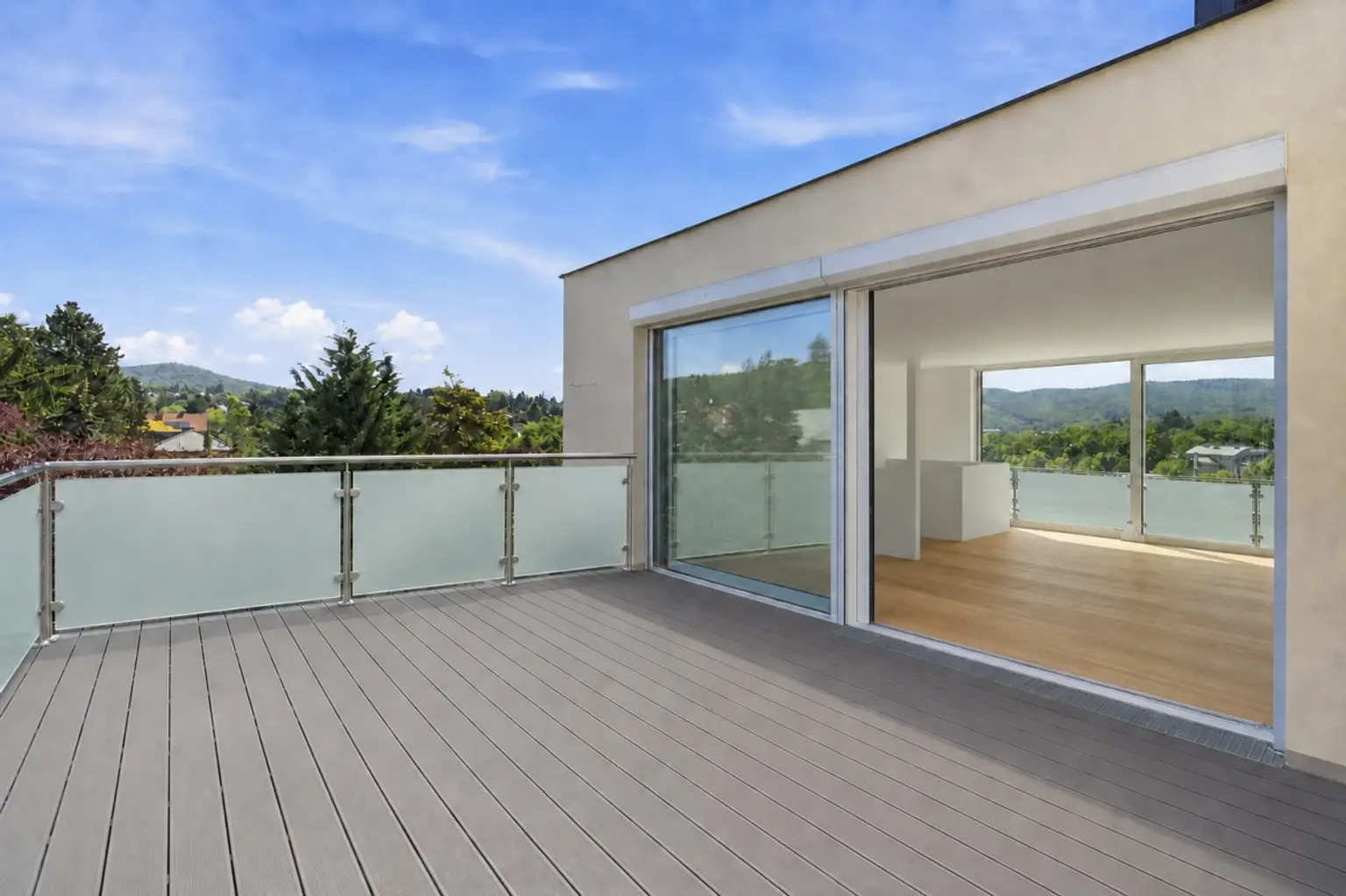 L | ++ NEU ++ EXKLUSIVE Traumwohnung - mit AUSBLICK | Prima Service Immobilien