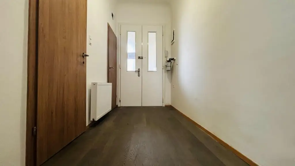 Erstbezug nach hochwertiger Sanierung – elegante 3‑Zimmer-Wohnung mit 2 WCs | provisionsfrei | U1 Reumannplatz