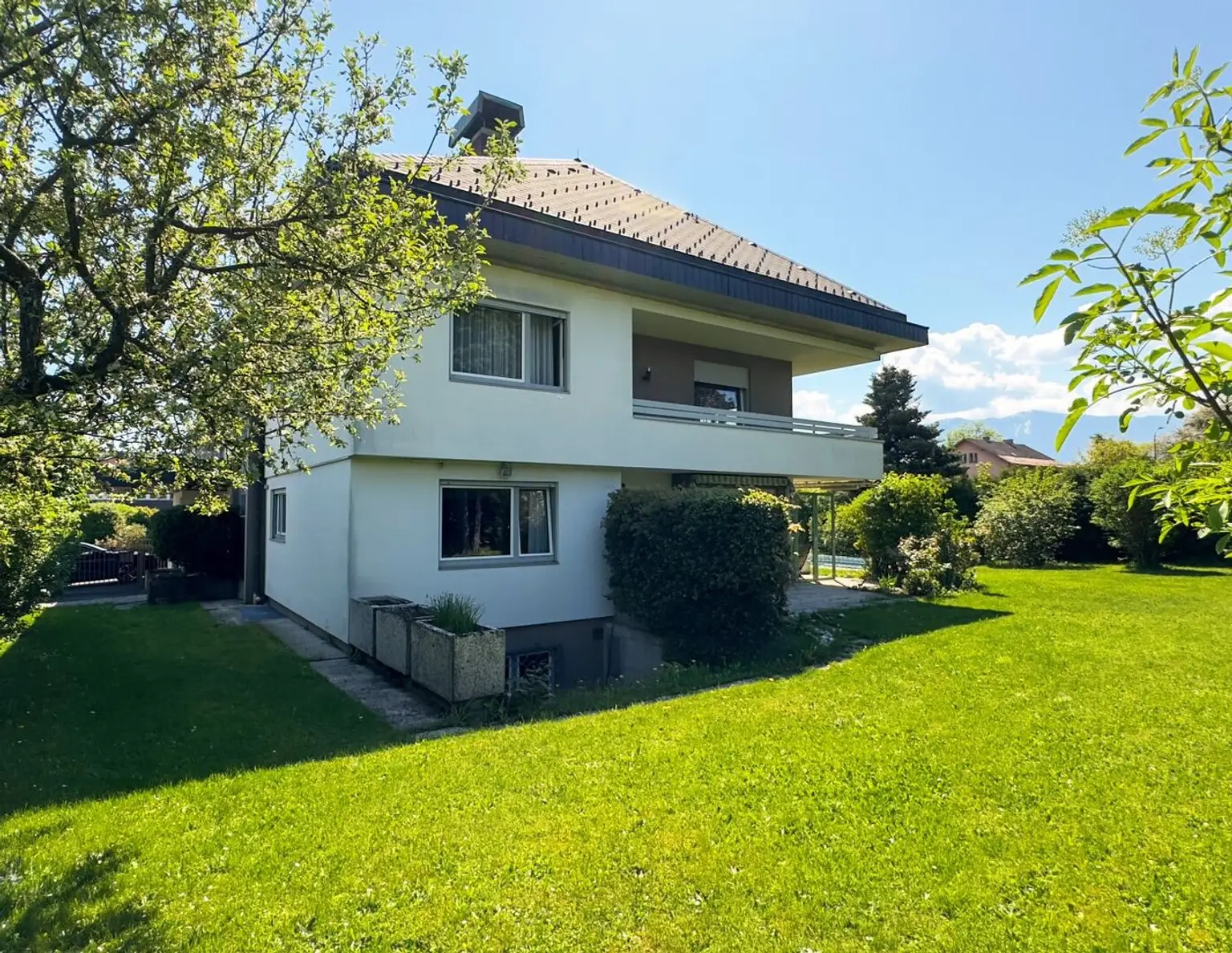 Großzügige Stadtvilla mit Pool & Sauna - nahe Naturpark Dobratsch und Altstadt Villach