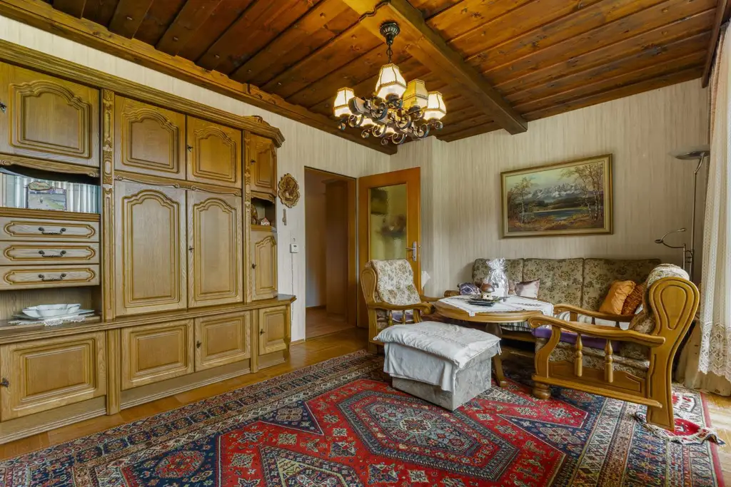 Alleinlage trifft Lebensqualität: Gemütliches Haus mit großem Grundstück inmitten der Natur