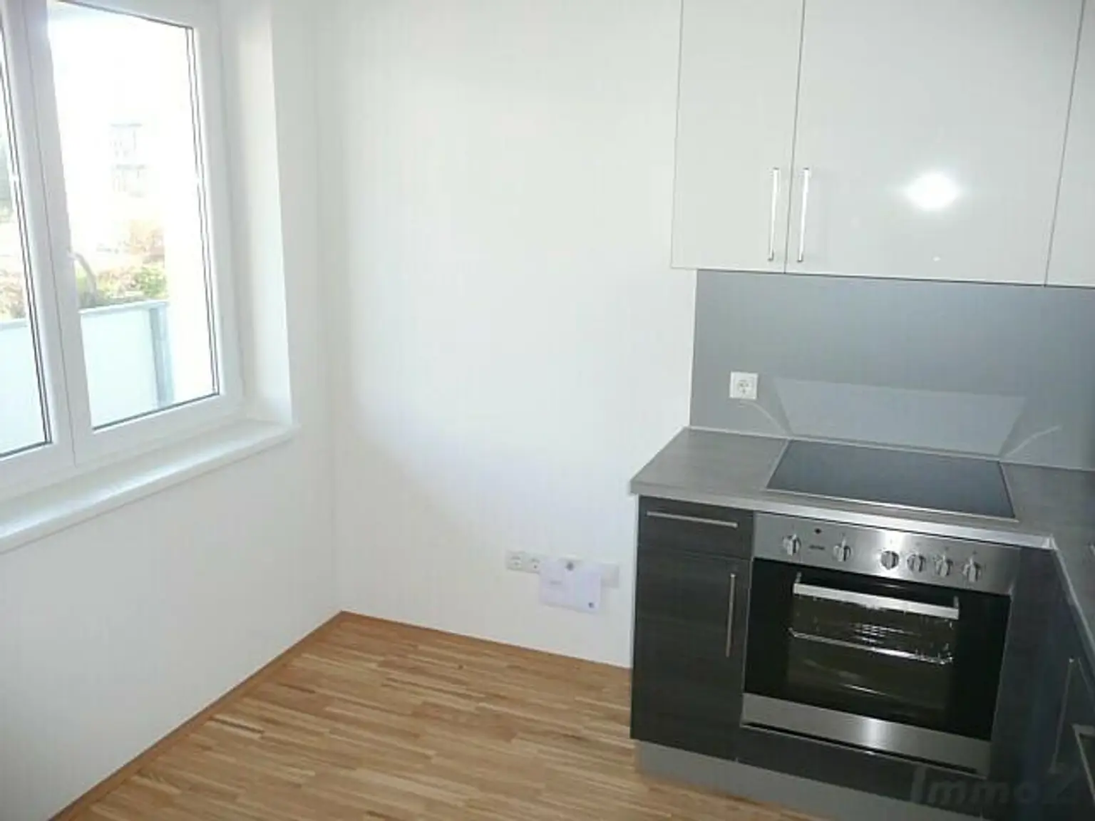 Provisionsfreie 2-Zimmer-Neubauwohnung mit großem Balkon und Tiefgarage in UNI/LKH-Lage !