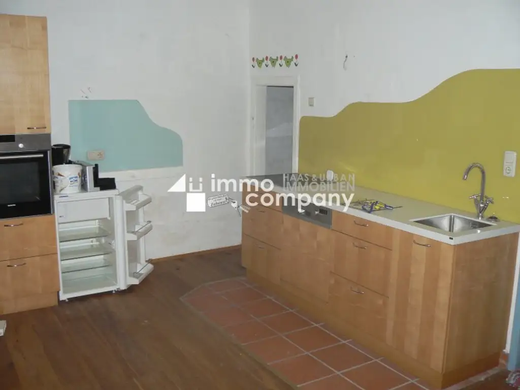Einfamilienhaus in Großkadolz: Sanierungsbedürftig, 110m² für nur 84.000€!