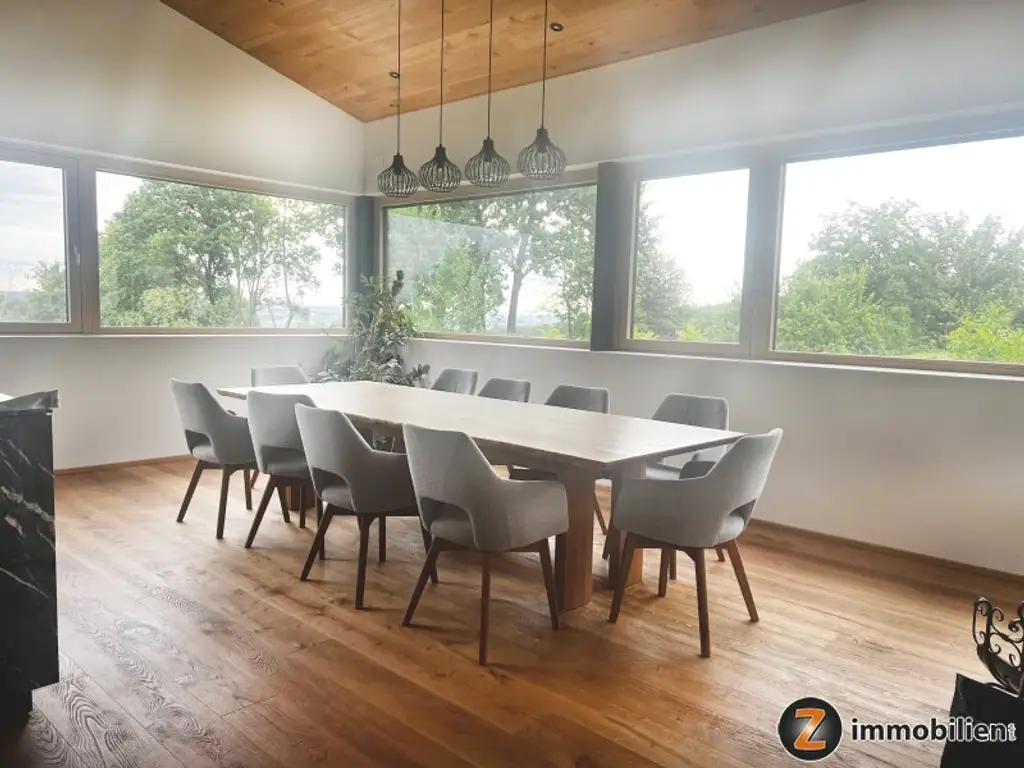 Exklusives Haus mit Schlossblick in traumhafter Einzellage!