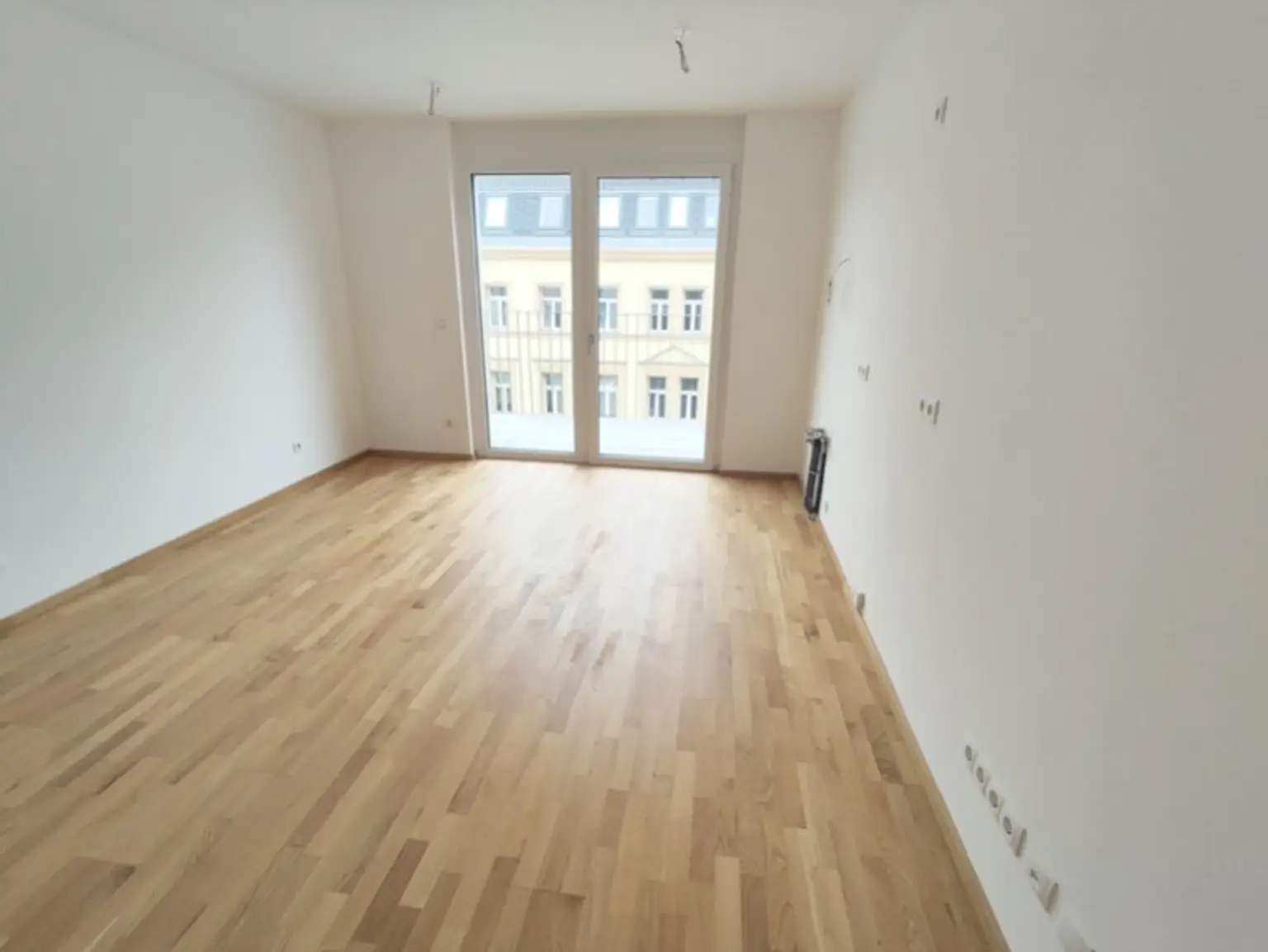 Modern wohnen in Meidling! Neubau 2-Zimmer-Erstbezug mit Balkon im 5. Liftstock - Top58