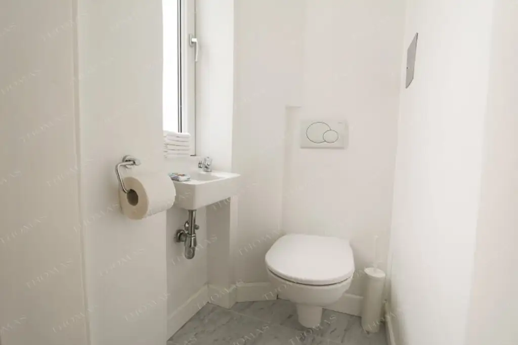 Komplett möblierte Wohnung im beliebten Servitenviertel