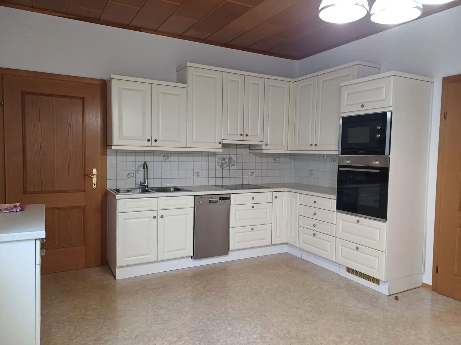 8430 Leibnitz/Kaindorf: Gepflegtes Einfamilienhaus mit separatem Kleinwohnhaus