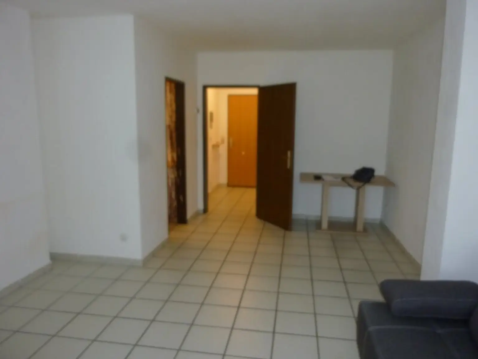 "GRÖDIG - Kleines Appartement mit PKW-Stellplatz"