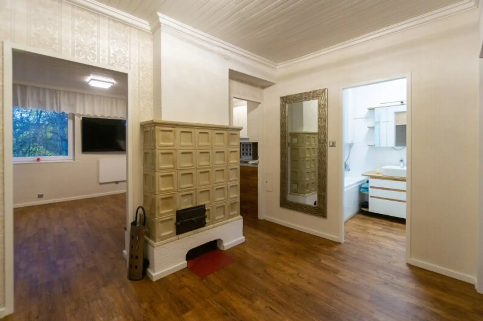 Zentral gelegene 5 Zimmer! Zu Fuß ins Sacre Coeur, 15 Minuten nach Hütteldorf