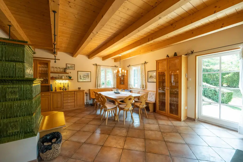 Einfamilienhaus mit Wintergarten, Sauna, Weinkeller & Weitblick in Ratsch an der Weinstraße