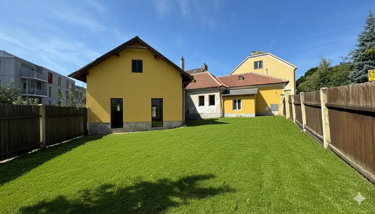 RARITÄT IN GABLITZ - GRUNDSTÜCK MIT ALTBESTAND IN BESTLAGE