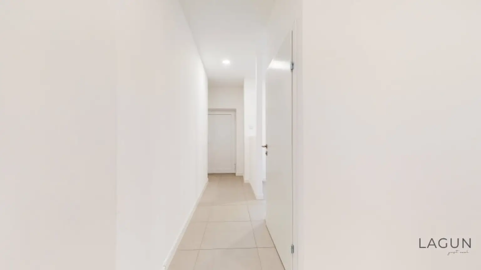 GRUPPENPRAXIS, ORDINATION, BÜRO, Innenhofgebäude mit Gartennnutzung ab 01.01.2026