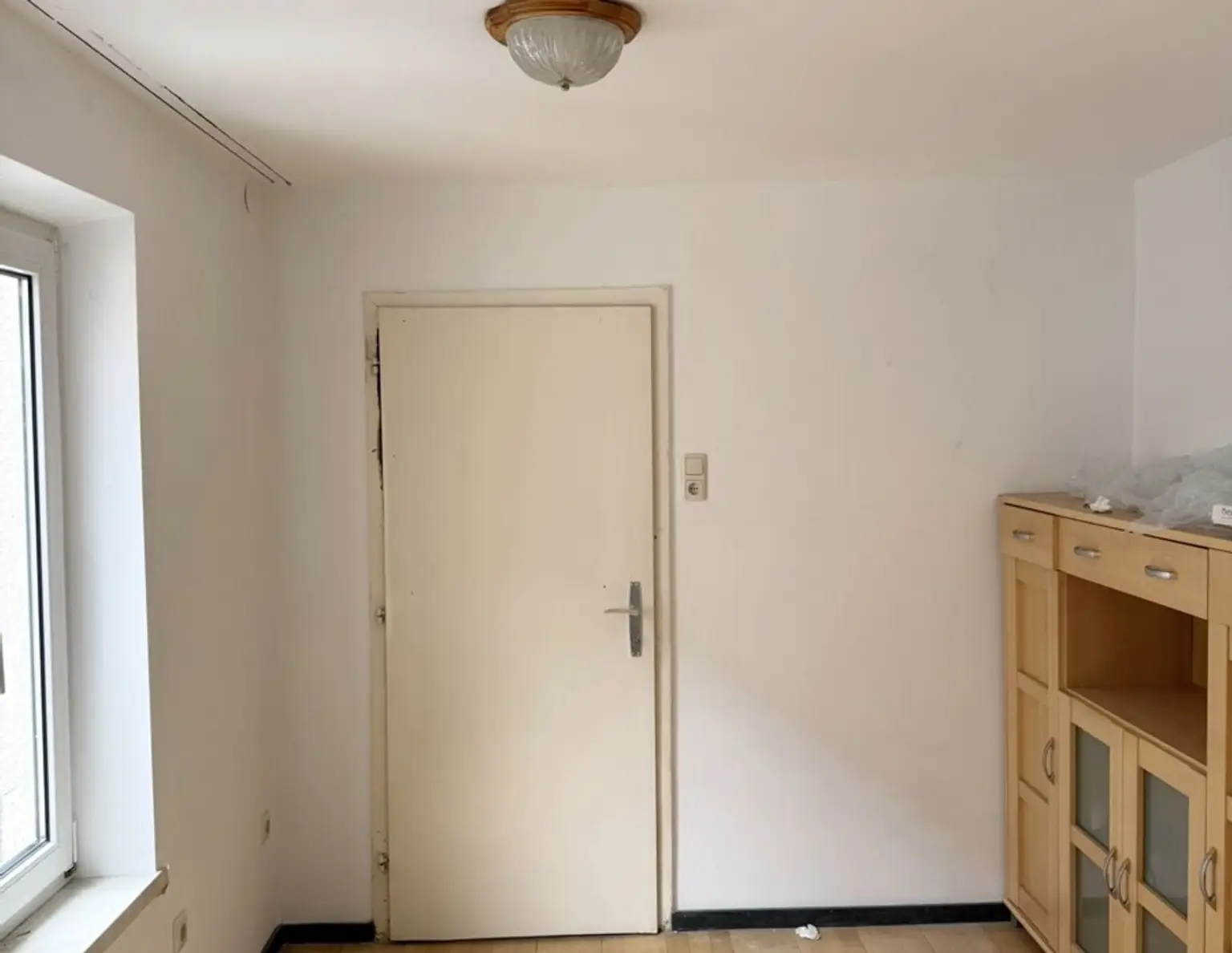 Historisches Stadthaus mit Gastrofläche & Wohnungen mit Renovierungspotenzial!