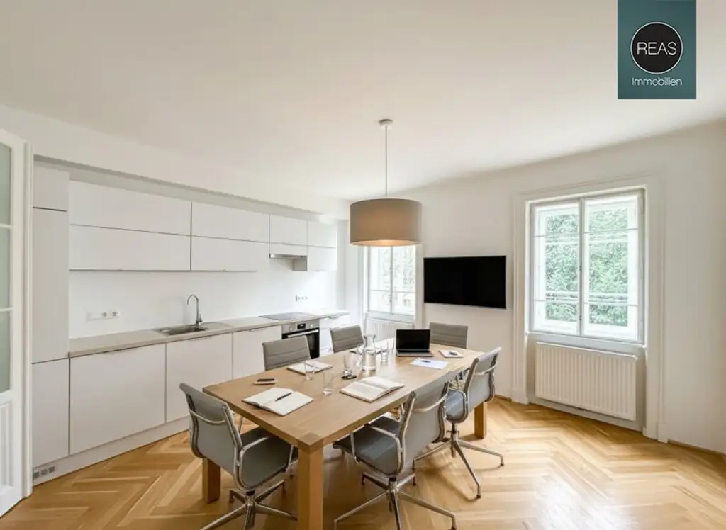 Büro mit Gartenblick und Erker in Bestlage neben dem Schubert-Museum! Gartennutzung inklusive!