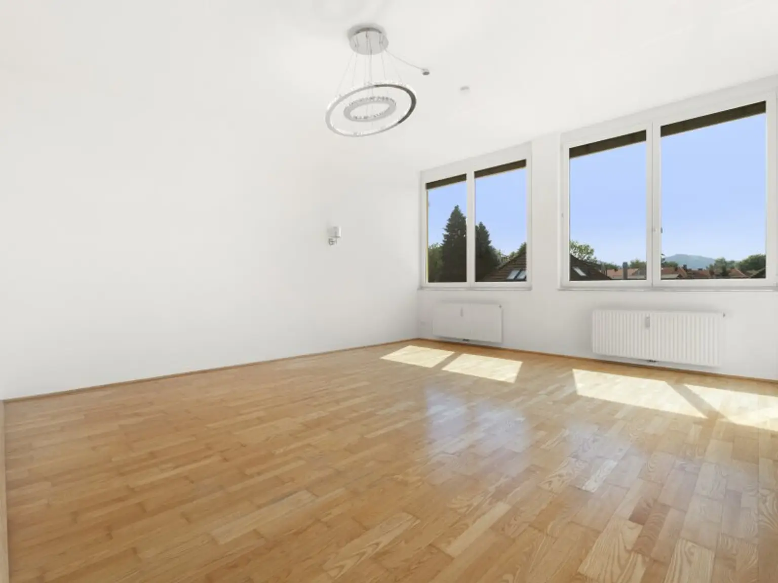 Traumhafte und junge 4 Zimmer 110m² Terrassenwohnung plus 2 Tiefgaragenplätze - Stadtwohnung - Hans-Sachs-Straße