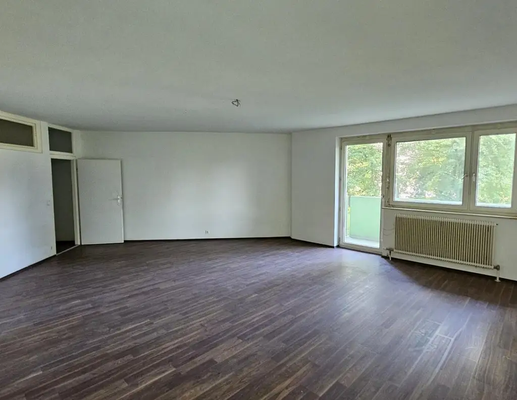 Großzügige 1,5 Zimmerwohnung, getrennte Küche - inkl. Heizkosten und Warmwasser