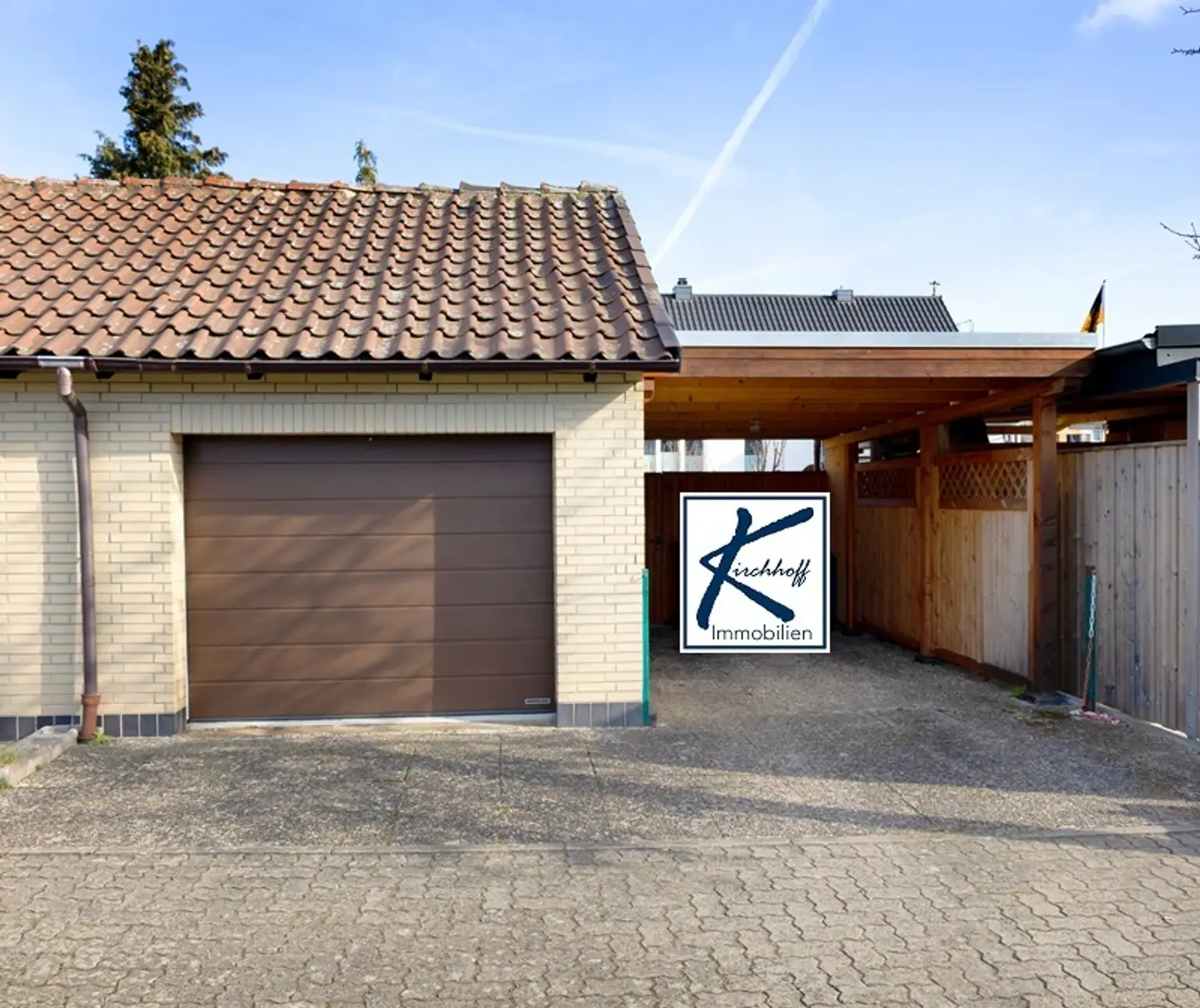 Garage und Carport