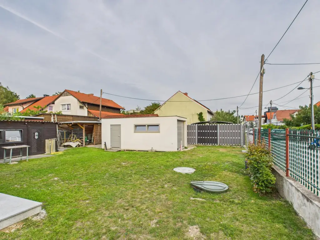 Bungalow auf Eigengrund in sehr ruhiger Lage mit großem Garten in Wien