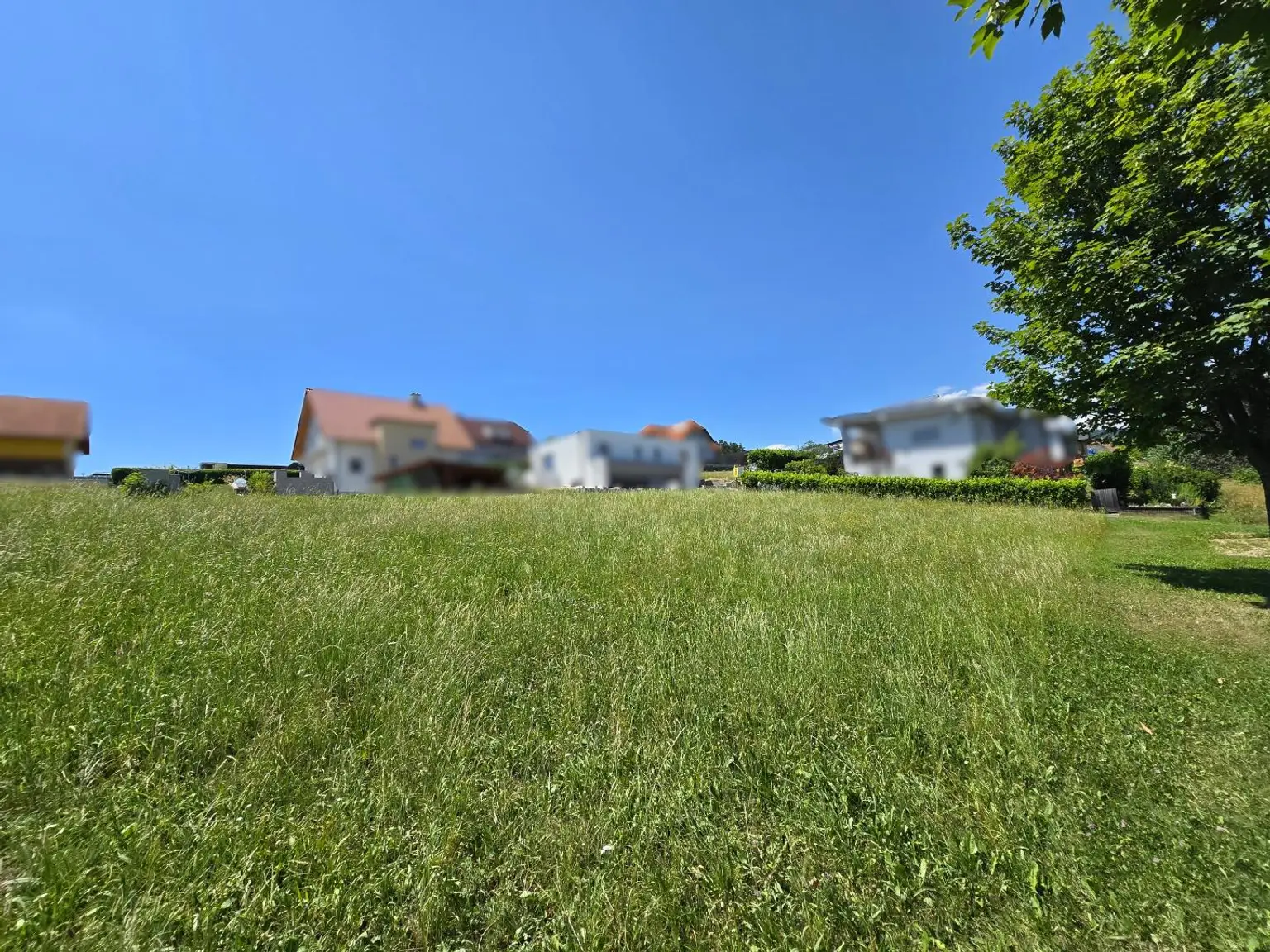 Grundstück in gepflegtem Neubauviertel mit schöner Aussicht
