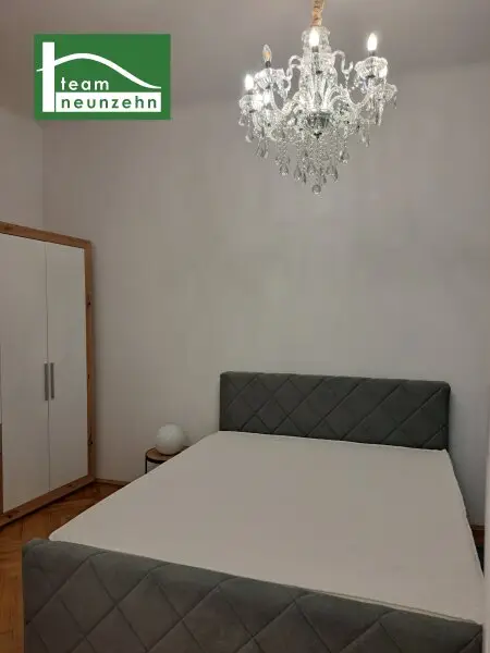Stadt-Wohnung: Charmant sanierte Altbauwohnung im gepflegten Gründerzeithaus in absoluter Hofruhelage - unweit der Volksoper - JETZT ANFRAGEN