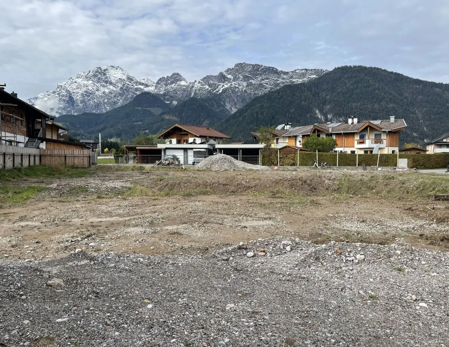 Zum Verkauf steht ein Grundstück in Saalfelden Ortsteil Uttenhofen