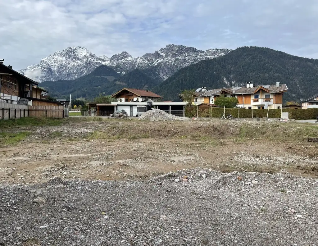 Zum Verkauf steht ein Grundstück in Saalfelden Ortsteil Uttenhofen